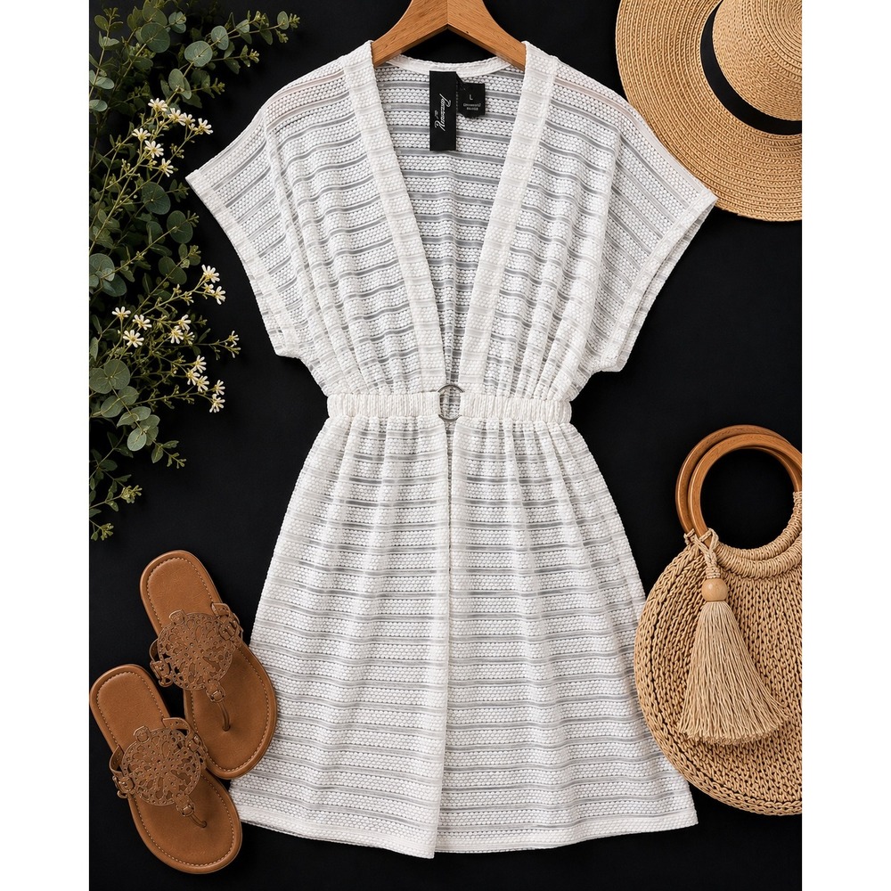 Women's L White Textured Knit Boho coastal resortwear Beach Cover Up